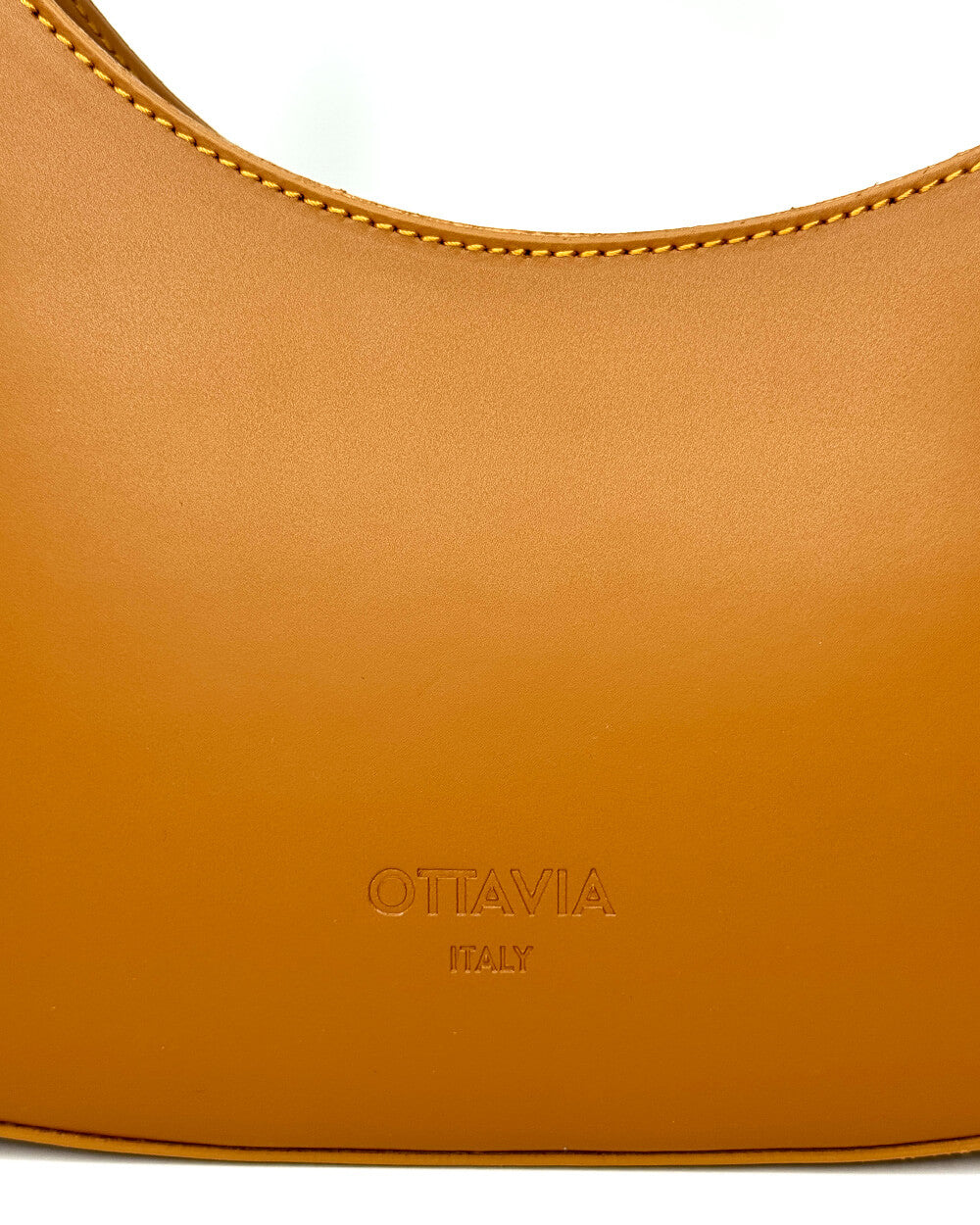 Luna Leather Shoulder Bag in Tan