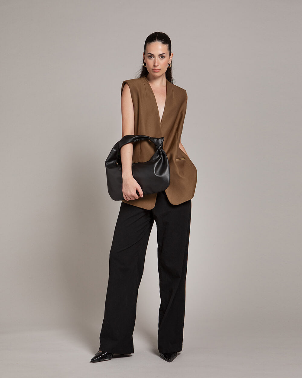 Vittoria Leather Crescent Knot Bag in Black