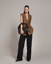 Vittoria Leather Crescent Knot Bag in Black