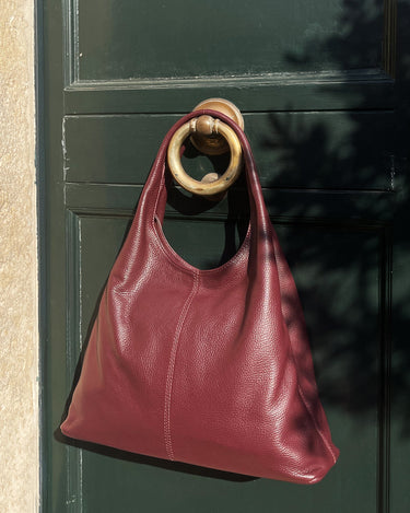 Giulia Leather Shoulder Bag in Burgundy - OTTAVIA